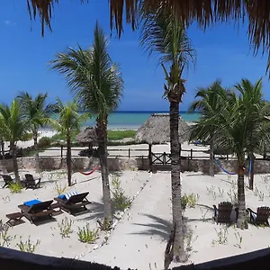https://guesthouse-holbox-apartments.quintano-roohotels.com
