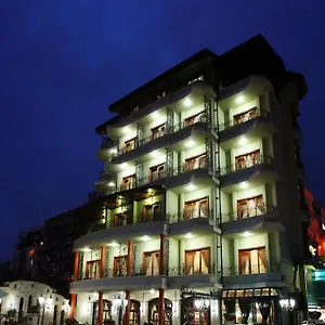 https://dinasty.hotels-in-tirana.com