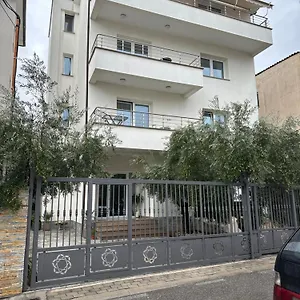 Brilant Appartement Tirana